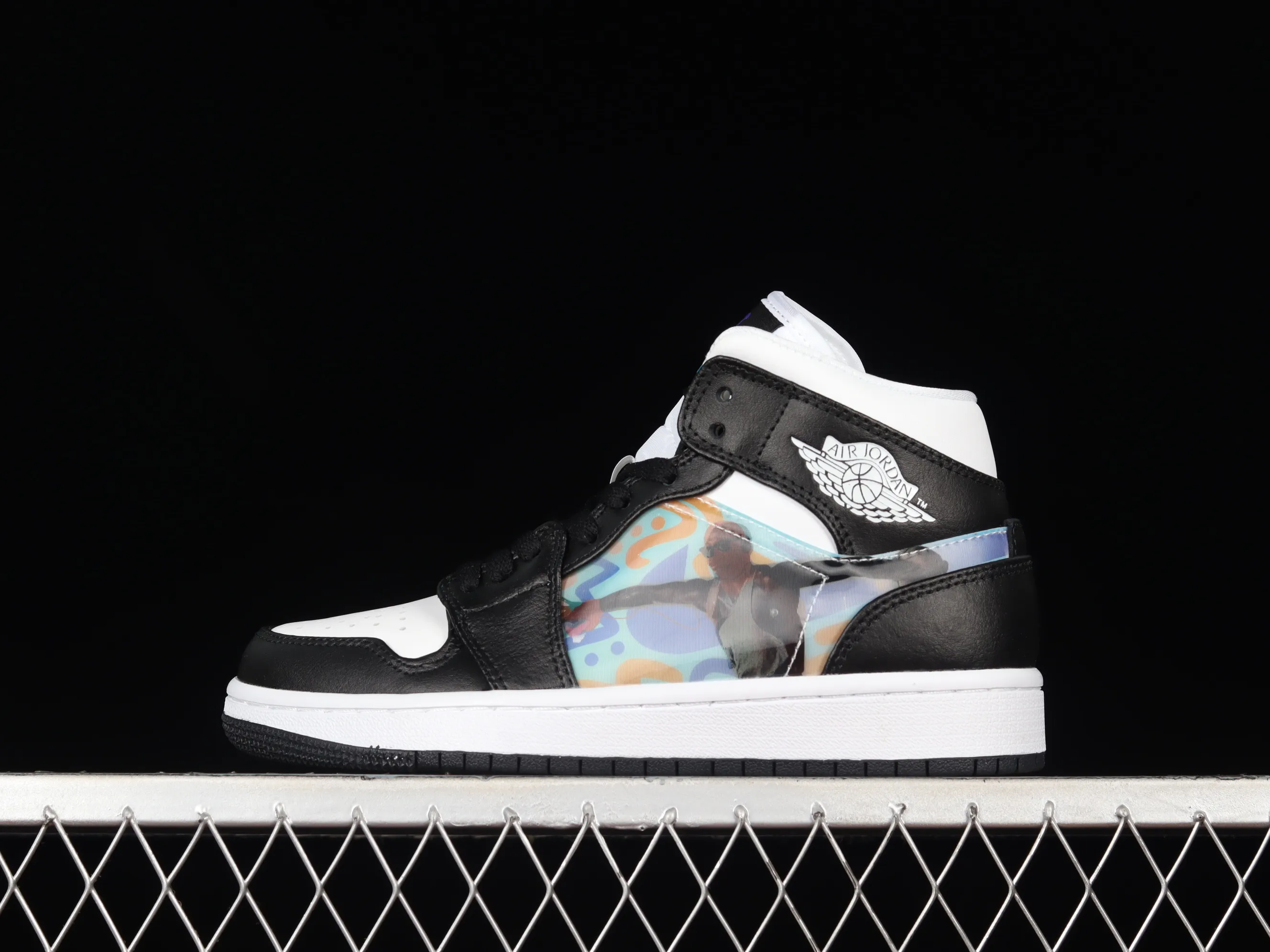 All categories Air Jordan Jordan series basketball shoes Air Jordan 1 Mid Air Jordan 1 Mid AJ1 Joe 1 naked eye 3D black and white Zhongbang basketball shoes DR9495-001
